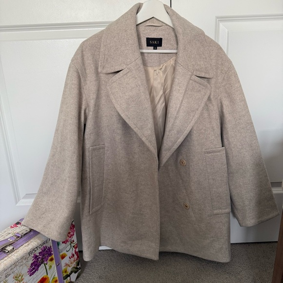 Beige coat oversized - Picture 1 of 7